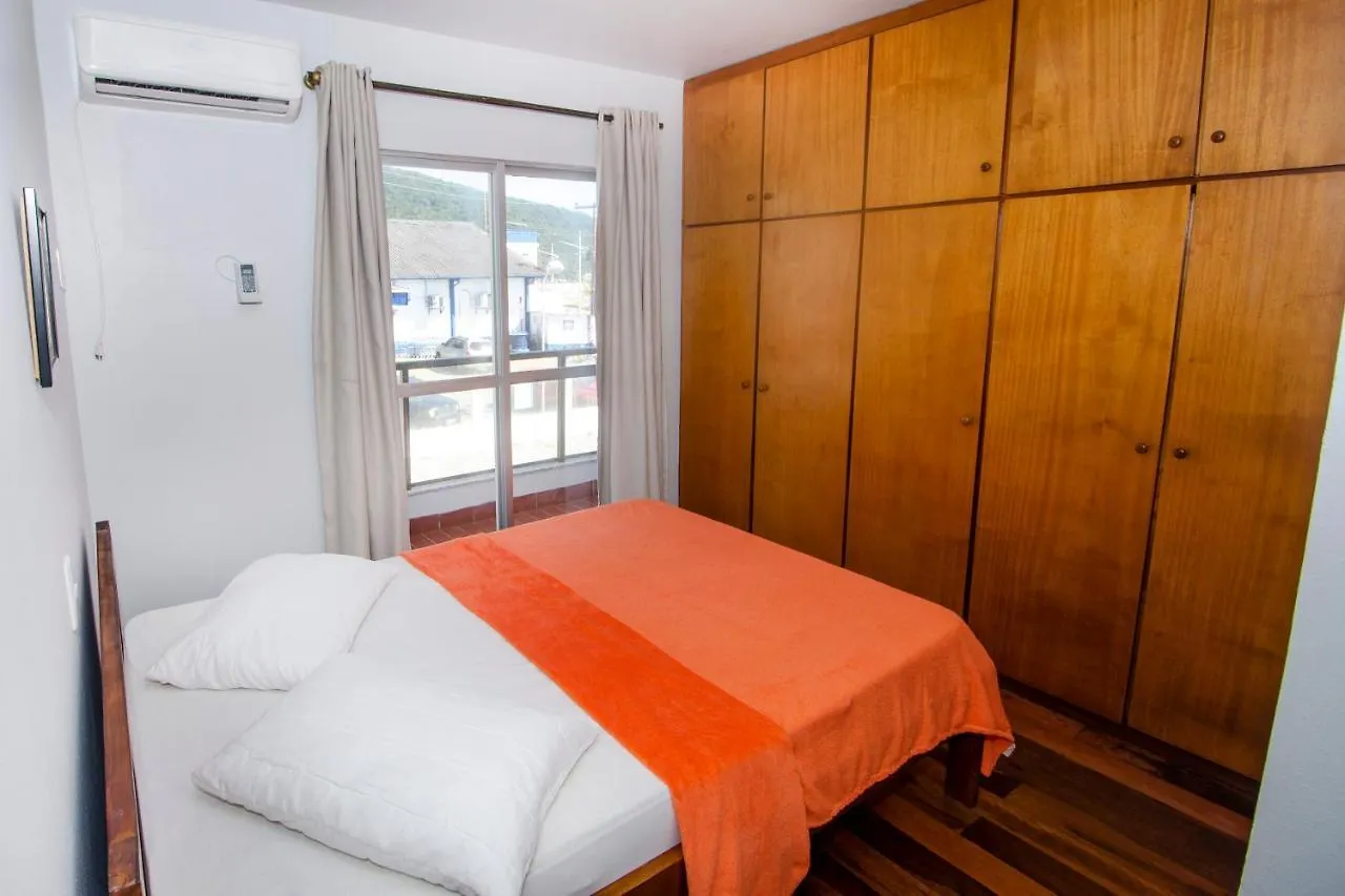 Residencial Primavera Bombinhas 0*,
